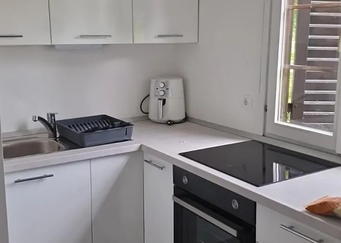 Hiska 111 S Kopalnimi Kartami شاليه